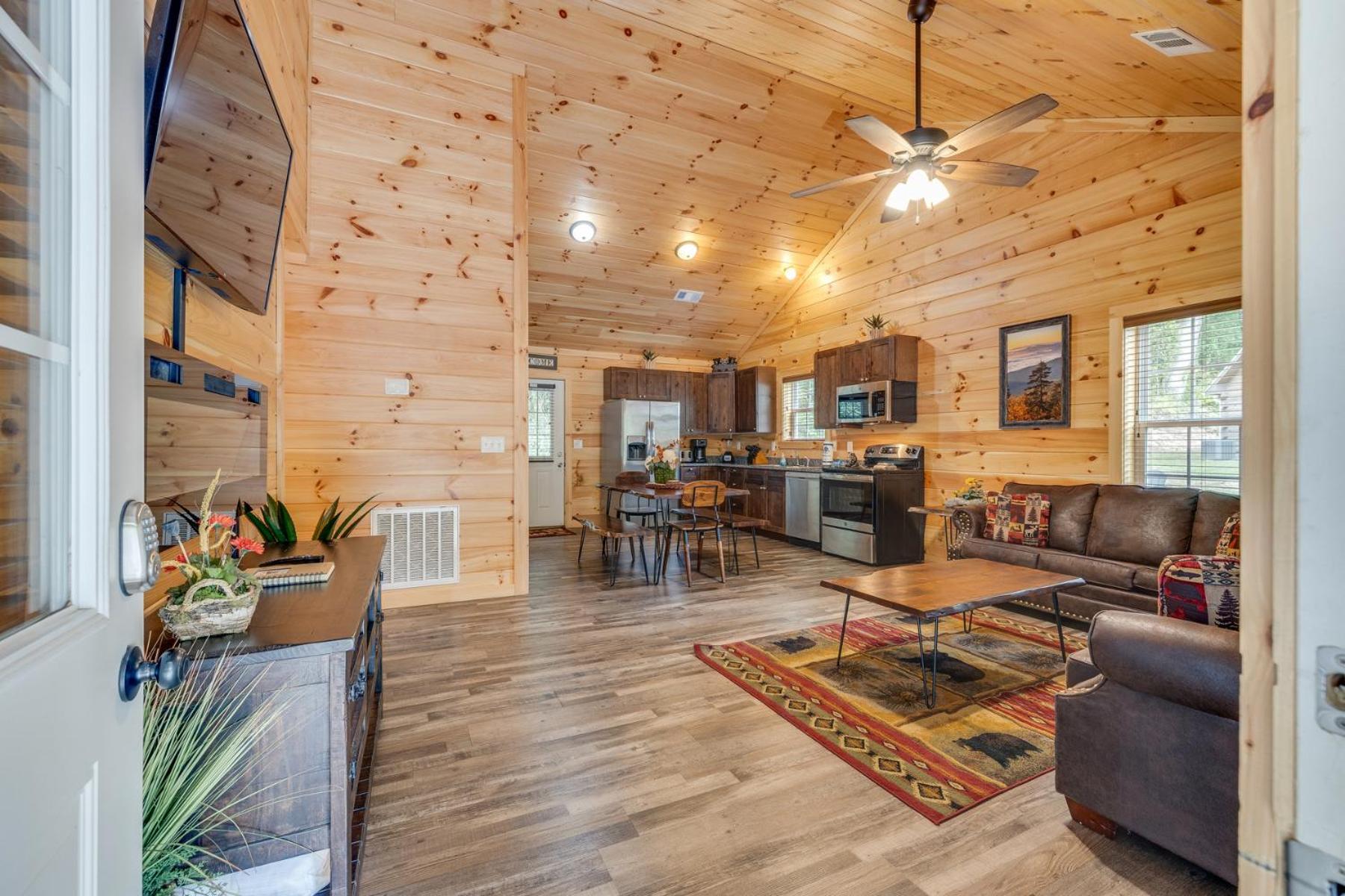 Bear Clubhouse Hot Tub, 1Mile From The Parkway, 900 In Free Tickets! Villa Pigeon Forge Luaran gambar