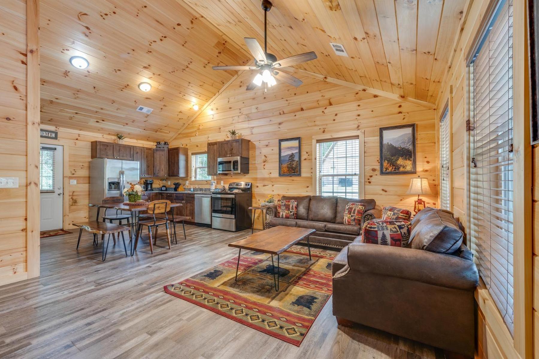 Bear Clubhouse Hot Tub, 1Mile From The Parkway, 900 In Free Tickets! Villa Pigeon Forge Luaran gambar